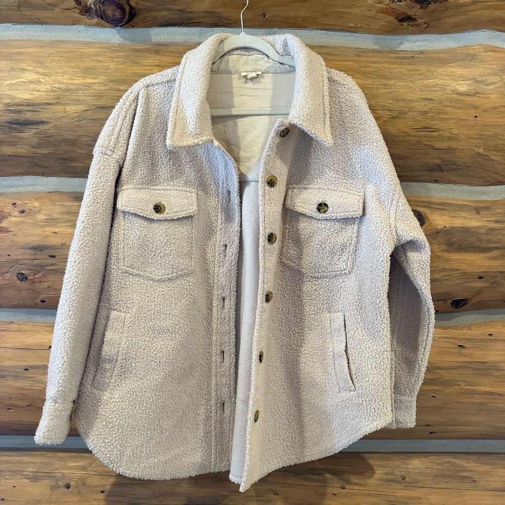 a.n.a Sherpa Women’s Shacket Cream